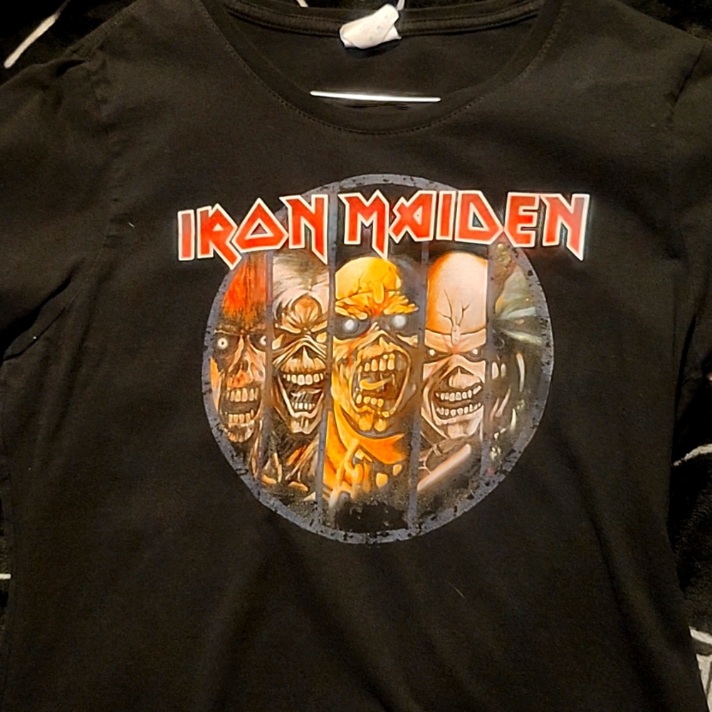 IRON MAIDEN BAND T SHIRT